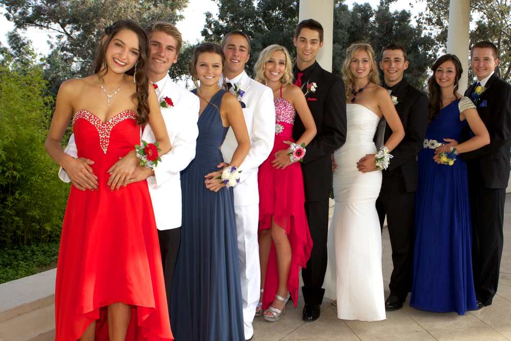 Your Ultimate Prom Transportation Planning Guide